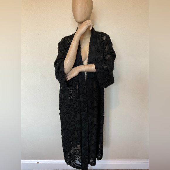 Avenue NWT Black Floral Burnout Kimono Robe or Duster Jacket 22-24 or Smaller! - Picture 4 of 16